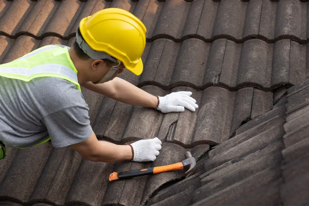 Roofing Contractor Lynn Ma